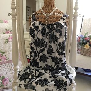 White House Black Market Black & White Floral Midi Dress